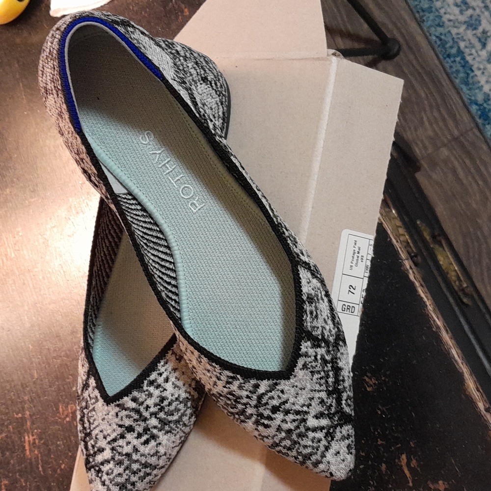 Python Rothy's (rare capsule collection item) Size 7, BRAND NEW NEVER WORN